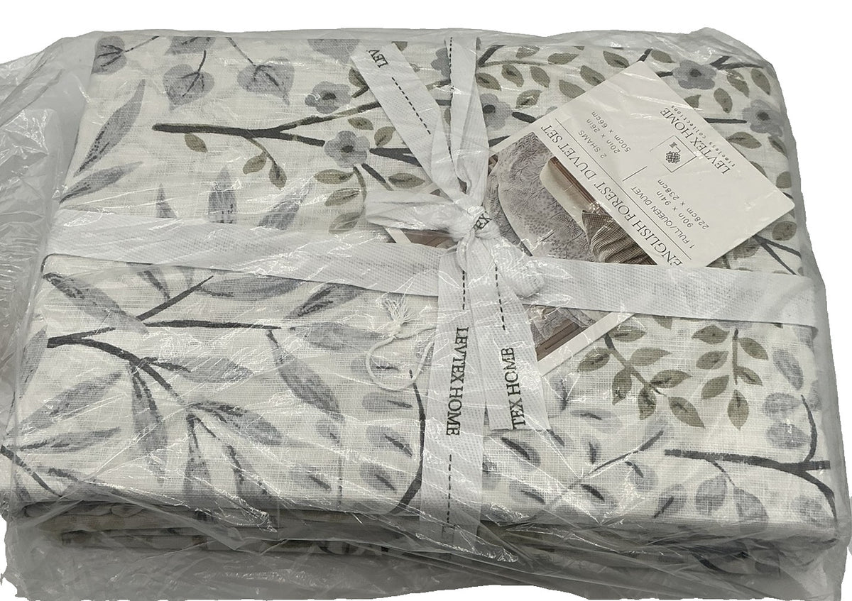 Levtex Home English Forest Cotton Duvet Cover & Pillow Sham Set – Full/Queen